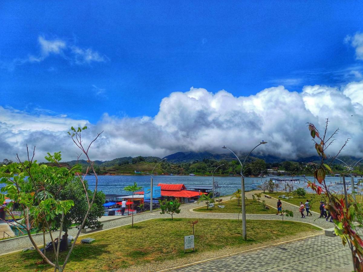 Apartamento Centro Guatape, Parque Y Embalse Exterior photo