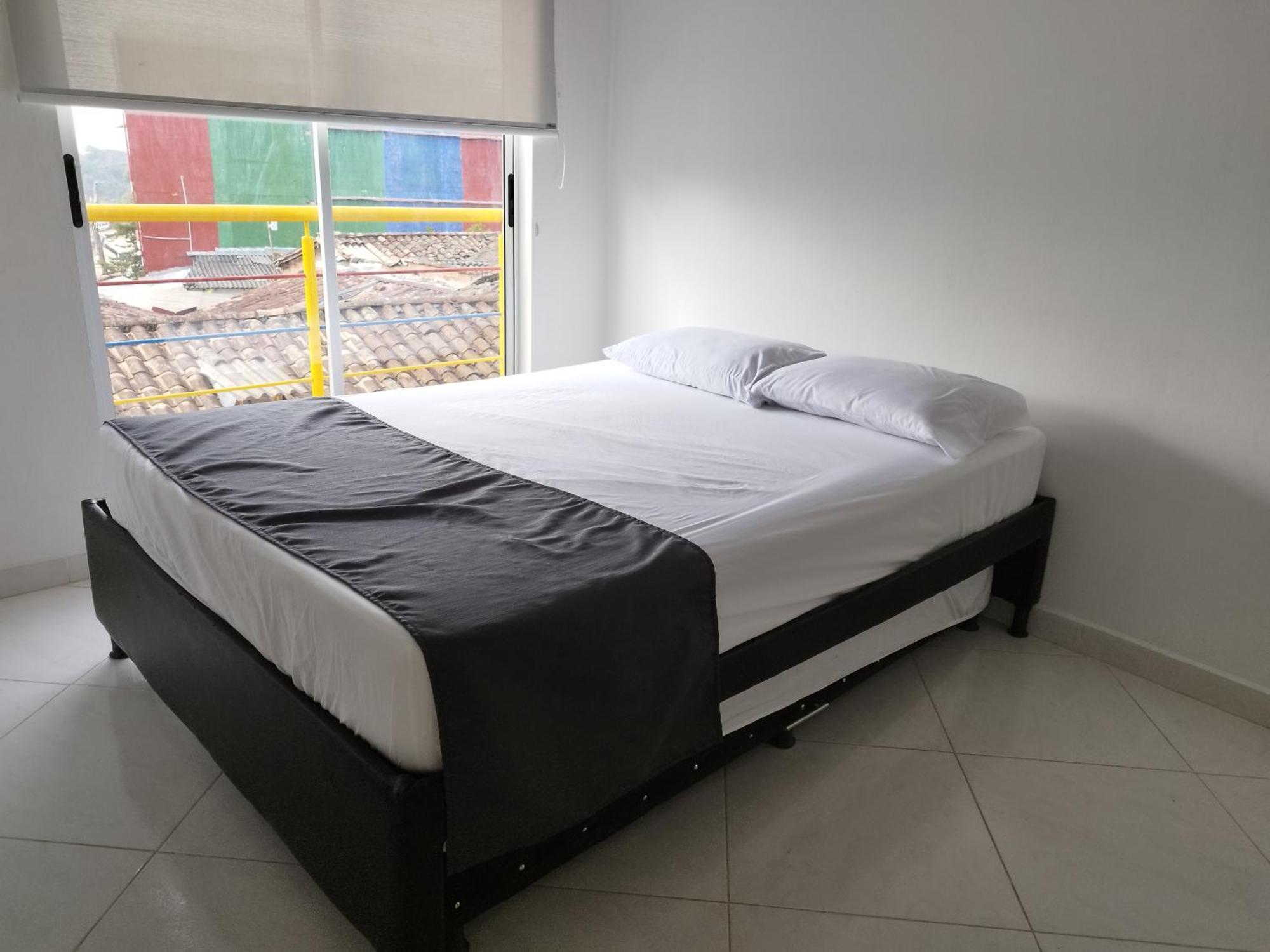Apartamento Centro Guatape, Parque Y Embalse Exterior photo